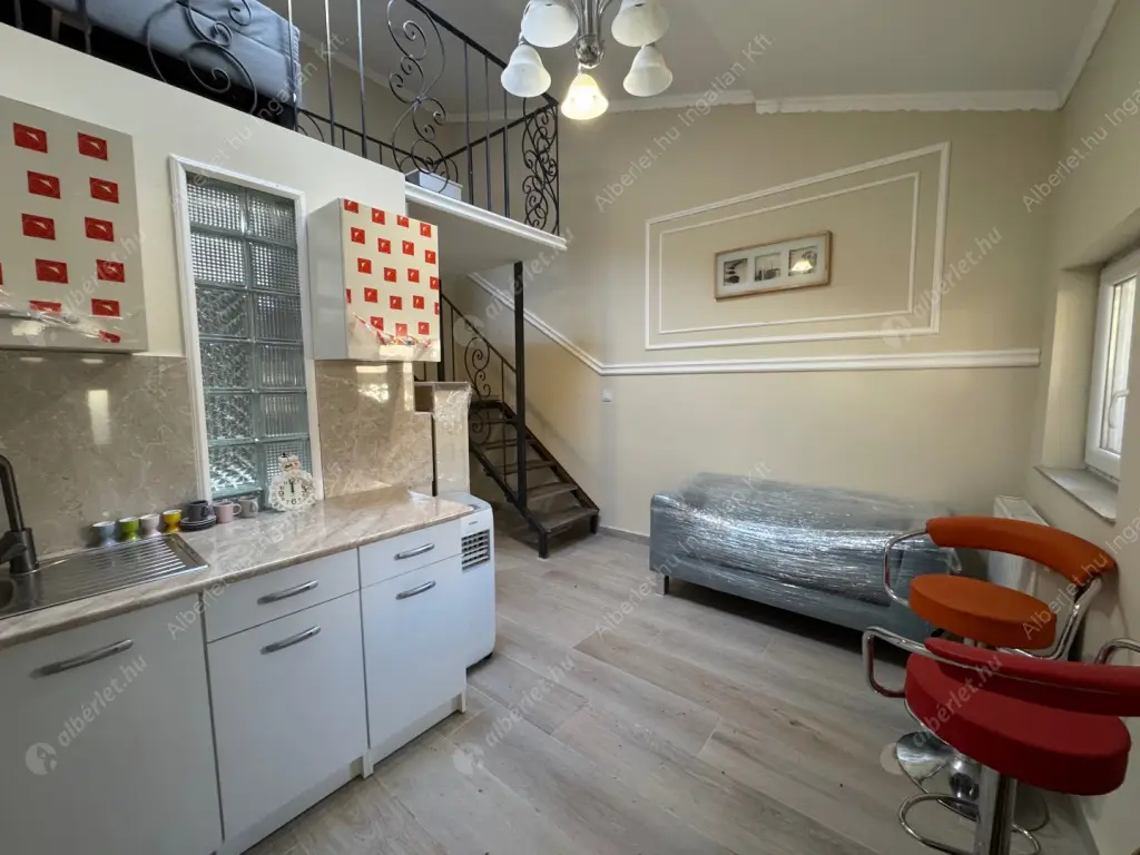 Kiadó albérlet 160000 Ft/hó áron: Budapest, XV. kerület  Wysocki utca . Mérete: 30 nm, 1 szobás | Alberlet.hu - 6573612