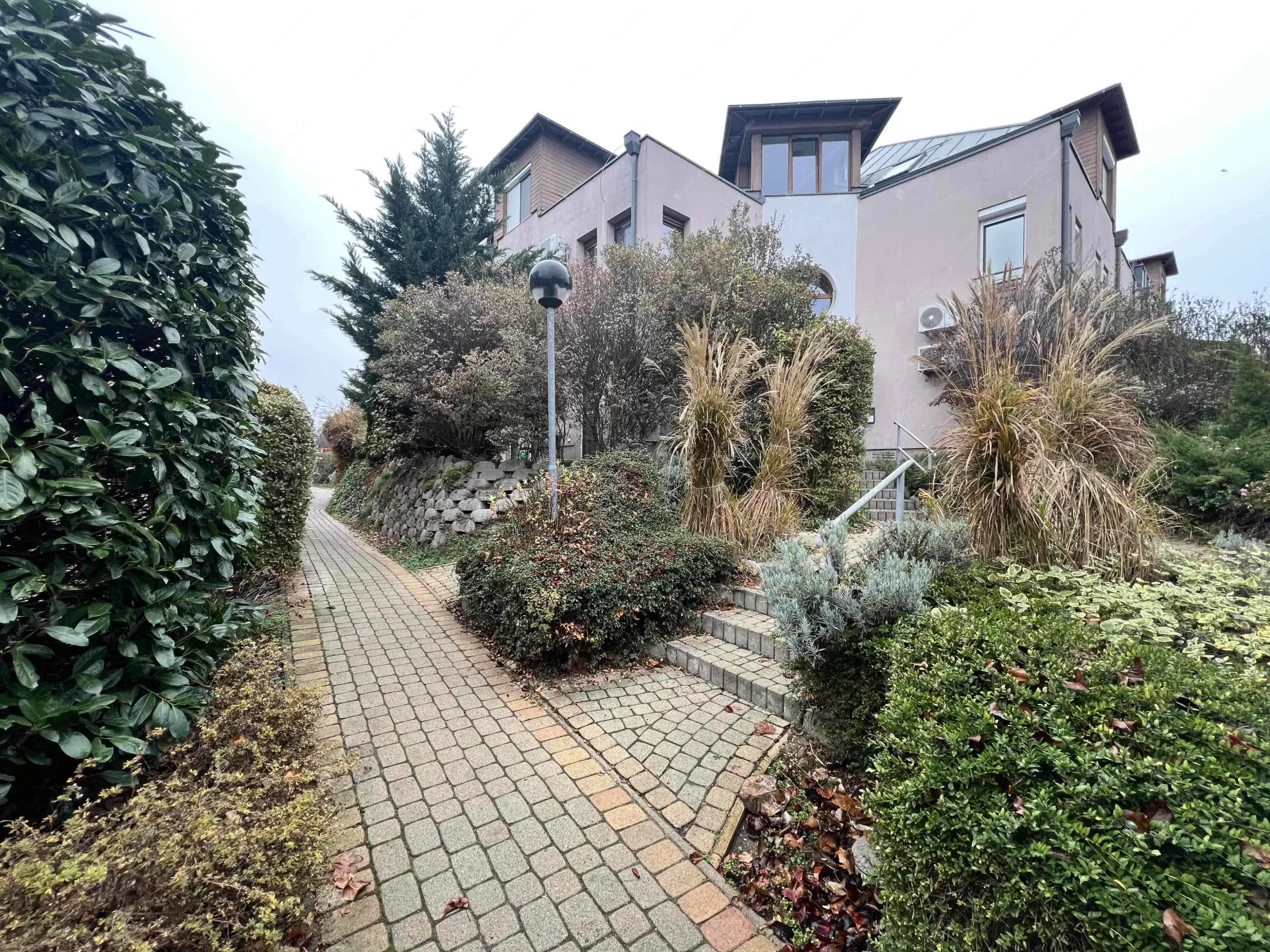 Kiadó albérlet 200000 Ft/hó áron: Budapest, XVI. kerület  Bányász utca. Mérete: 38 nm, 1 szobás | Alberlet.hu - 6591720