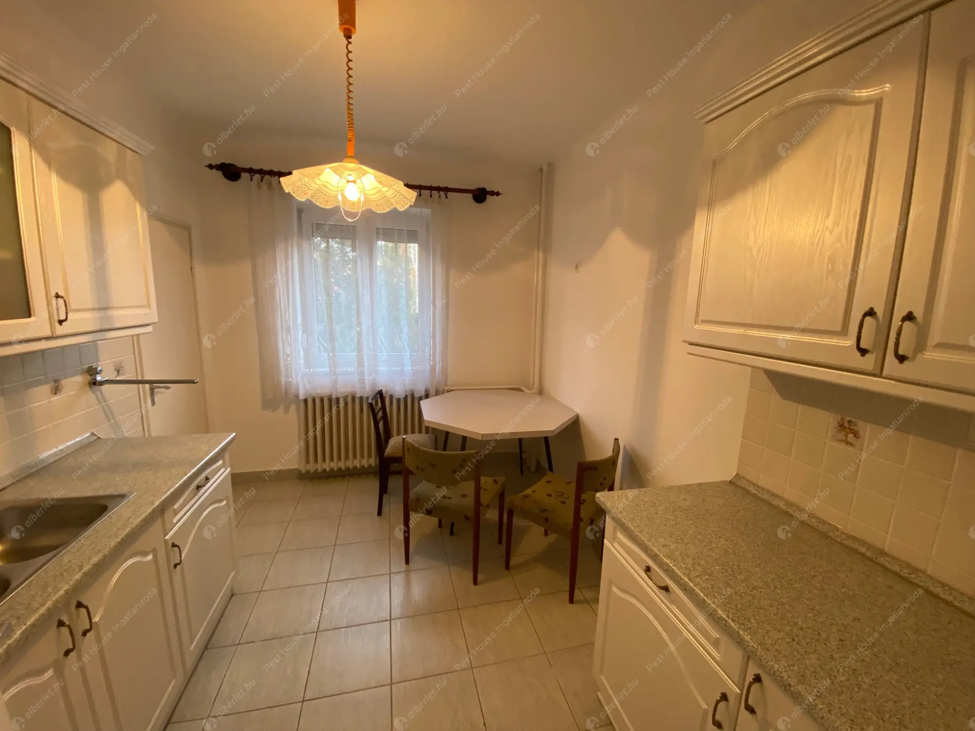 Kiadó albérlet 380000 Ft/hó áron: Budapest, XVI. kerület  Baross Gábor utca. Mérete: 125 nm, 4 szobás | Alberlet.hu - 6563078