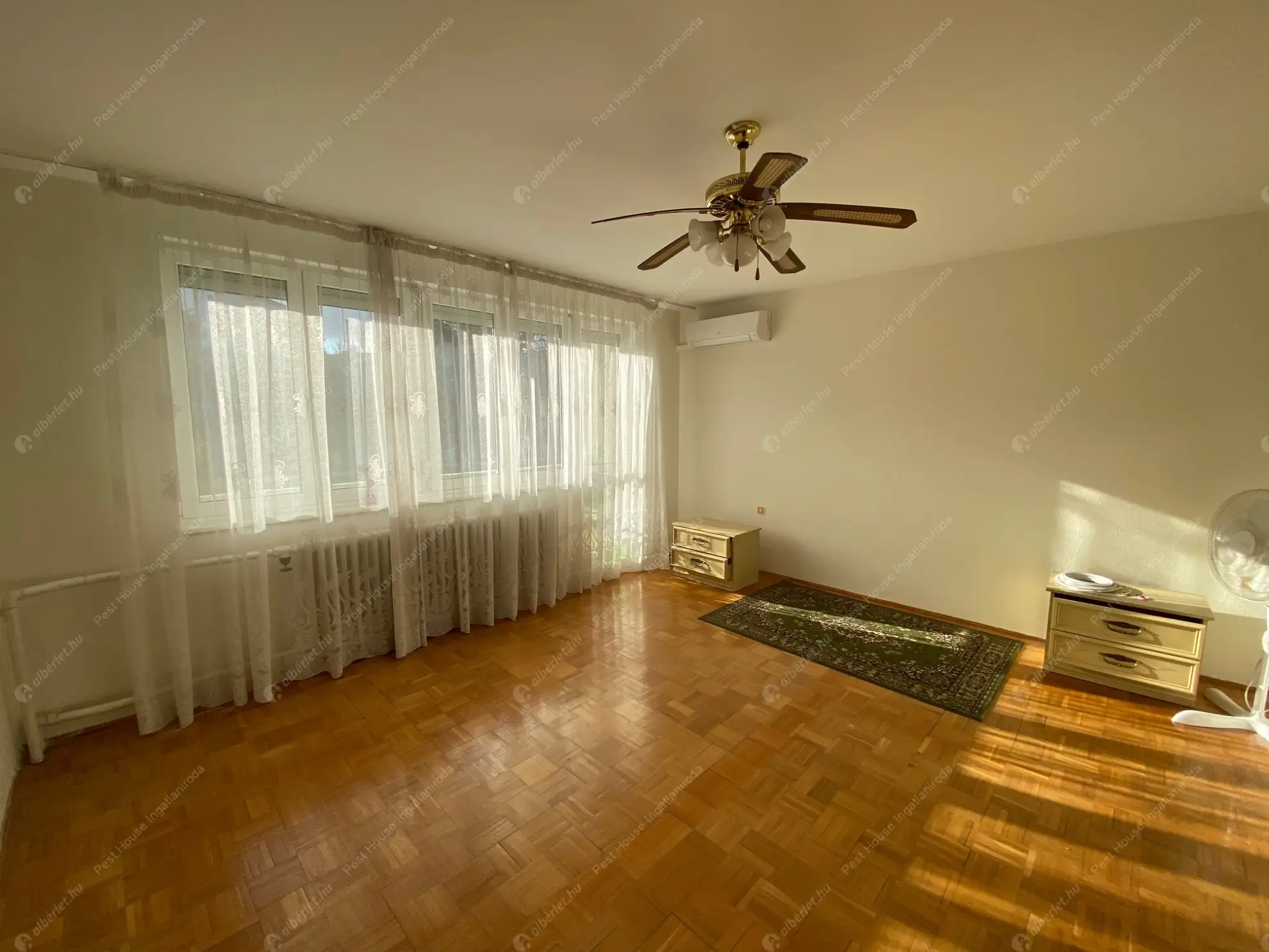 Kiadó albérlet 380000 Ft/hó áron: Budapest, XVI. kerület  Baross Gábor utca. Mérete: 125 nm, 4 szobás | Alberlet.hu - 6563090