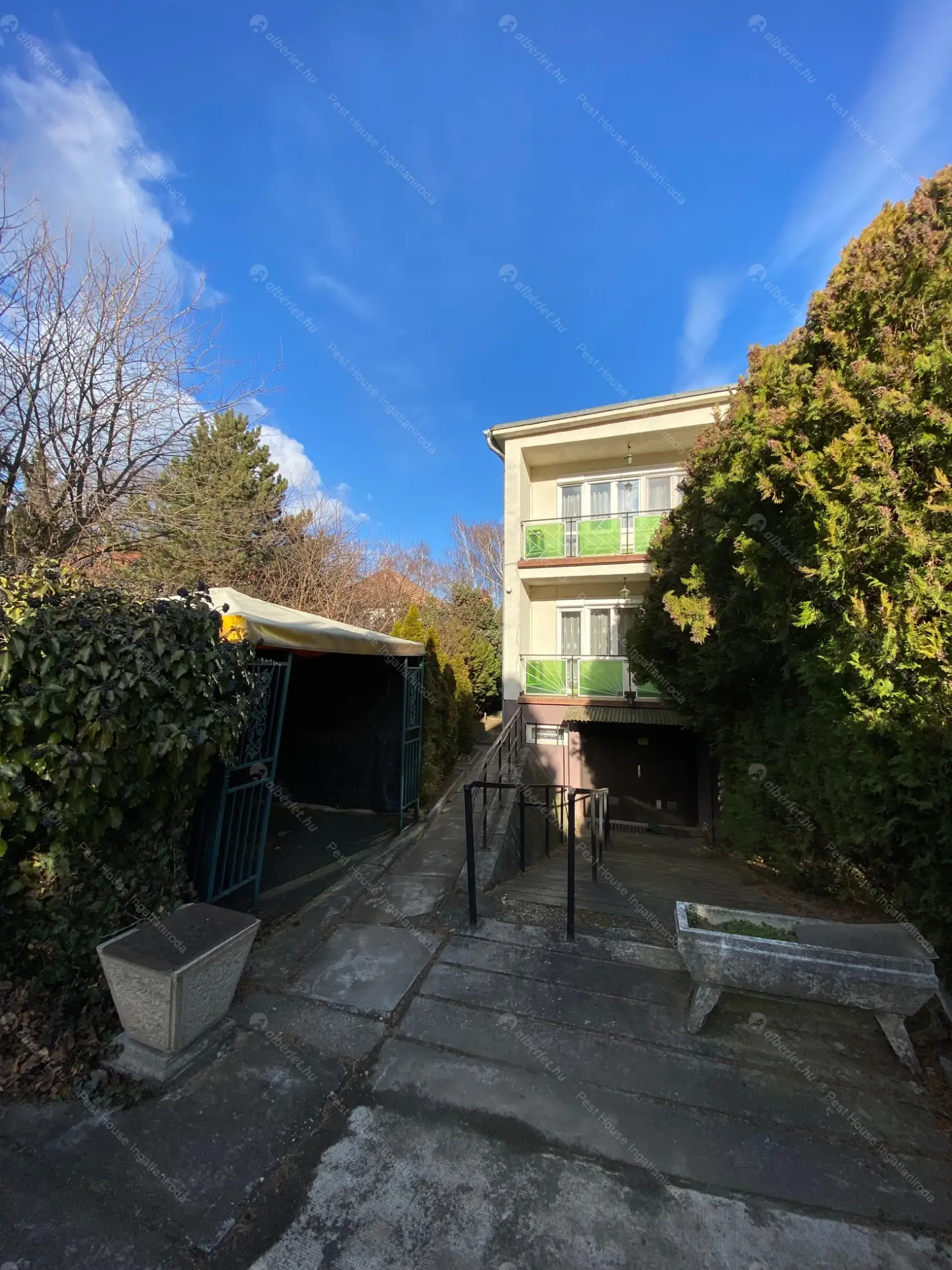 Kiadó albérlet 380000 Ft/hó áron: Budapest, XVI. kerület  Baross Gábor utca. Mérete: 125 nm, 4 szobás | Alberlet.hu - 6563099