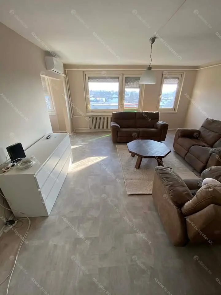 Kiadó albérlet 240000 Ft/hó áron: Budapest, XVI. kerület  Bercsényi utca. Mérete: 67 nm, 2 szobás | Alberlet.hu - 6669296