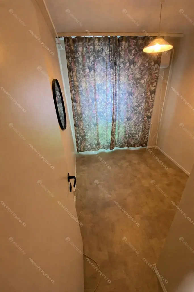 Kiadó albérlet 240000 Ft/hó áron: Budapest, XVI. kerület  Bercsényi utca. Mérete: 67 nm, 2 szobás | Alberlet.hu - 6669300