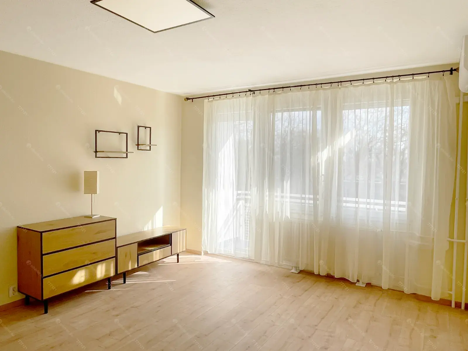 Kiadó albérlet 240000 Ft/hó áron: Budapest, XVI. kerület  Erzsébet-liget . Mérete: 51 nm, 2 szobás | Alberlet.hu - 6698528