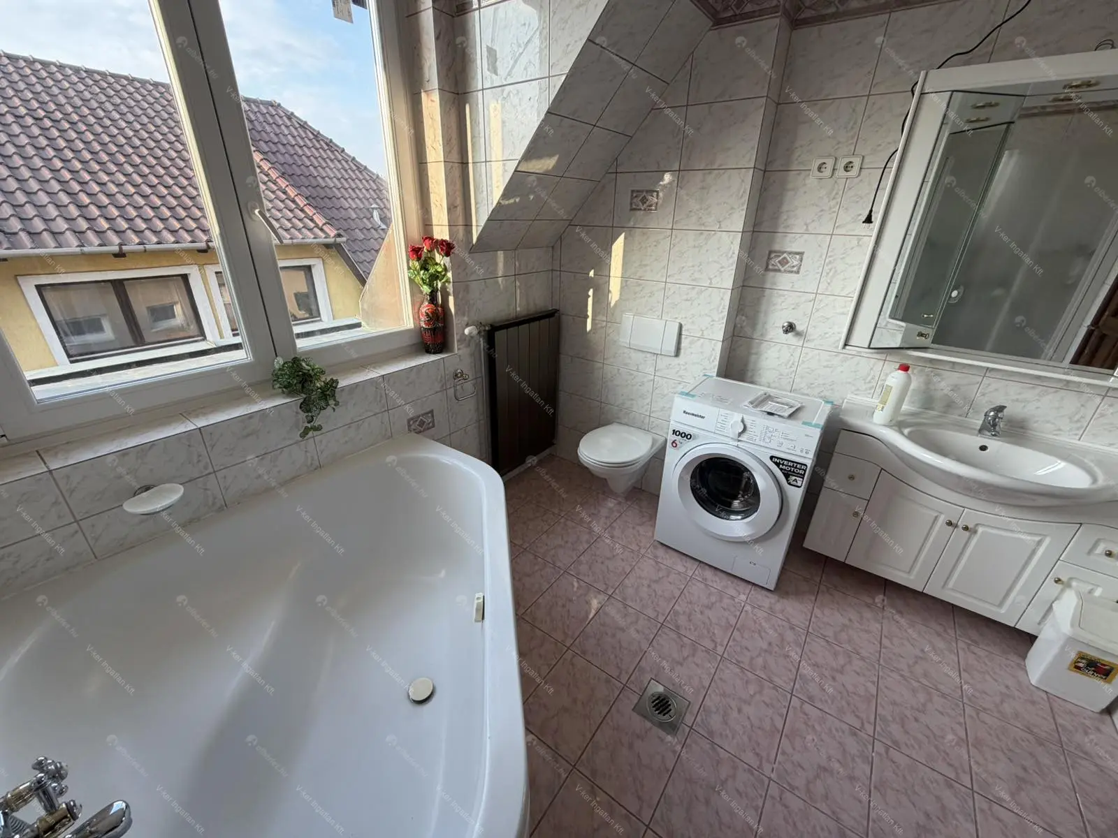 Kiadó albérlet 350000 Ft/hó áron: Budapest, XVI. kerület  Futórózsa utca. Mérete: 110 nm, 3 szobás | Alberlet.hu - 6675833