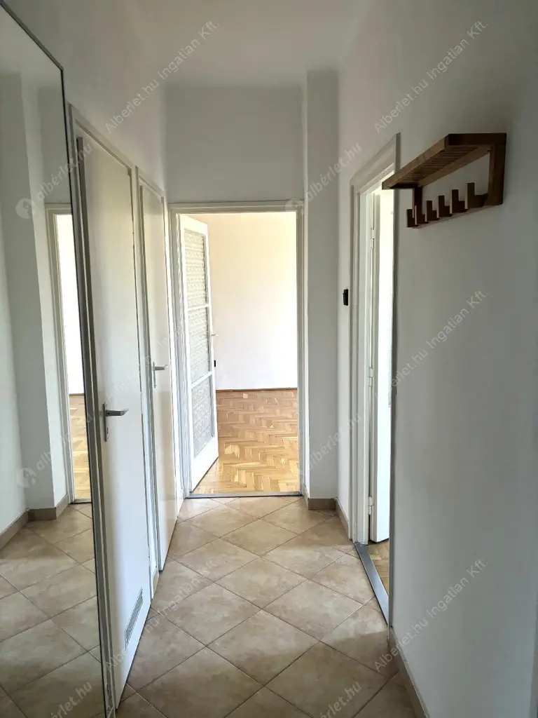 Kiadó albérlet 230000 Ft/hó áron: Budapest, XVI. kerület  Hunyadvár utca. Mérete: 44 nm, 1 szobás | Alberlet.hu - 6569509