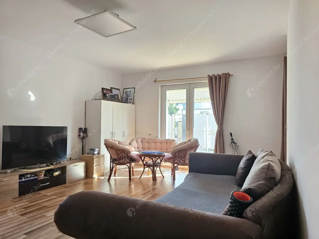 Kiadó albérlet 750000 Ft/hó áron: Budapest, XVI. kerület  Iskola utca. Mérete: 100 nm, 4 szobás | Alberlet.hu - 6599834