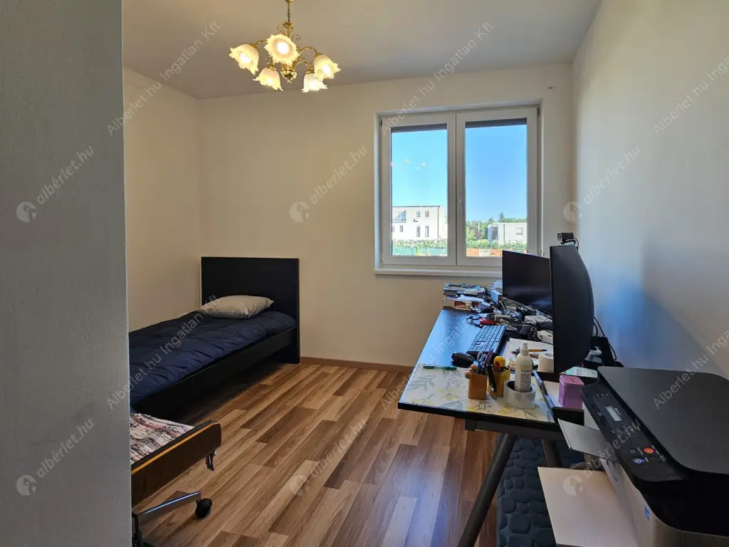 Kiadó albérlet 750000 Ft/hó áron: Budapest, XVI. kerület  Iskola utca. Mérete: 100 nm, 4 szobás | Alberlet.hu - 6599852