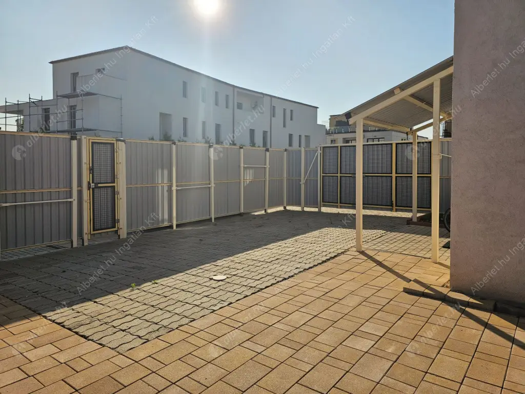 Kiadó albérlet 750000 Ft/hó áron: Budapest, XVI. kerület  Iskola utca. Mérete: 100 nm, 4 szobás | Alberlet.hu - 6599860