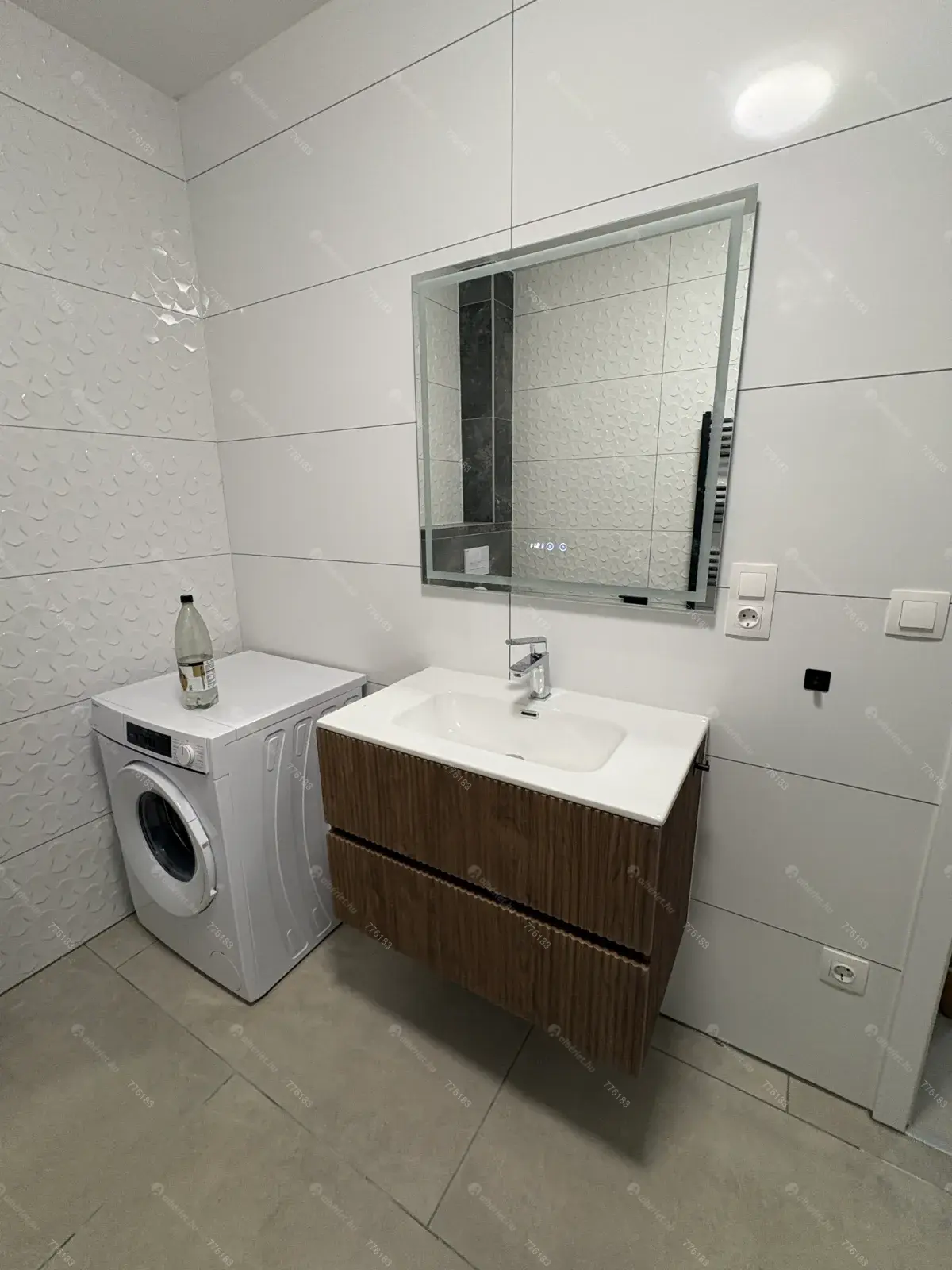 Kiadó albérlet 330000 Ft/hó áron: Budapest, XVI. kerület  Iskola utca. Mérete: 60 nm, 3 szobás | Alberlet.hu - 6681203