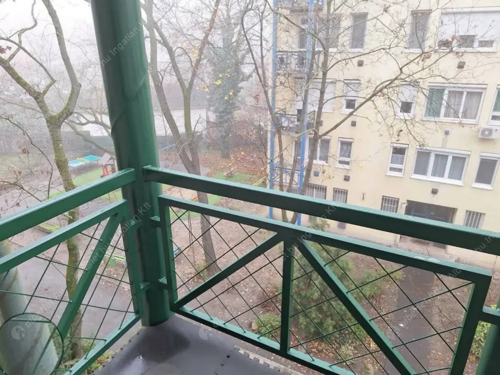 Kiadó albérlet 220000 Ft/hó áron: Budapest, XVI. kerület  Koronafürt utca. Mérete: 50 nm, 1 szobás | Alberlet.hu - 6599888