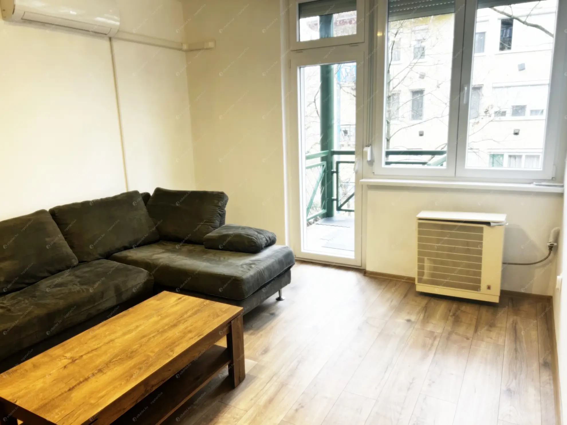 Kiadó albérlet 220000 Ft/hó áron: Budapest, XVI. kerület  Koronafürt utca. Mérete: 51 nm, 1 szobás | Alberlet.hu - 6599652