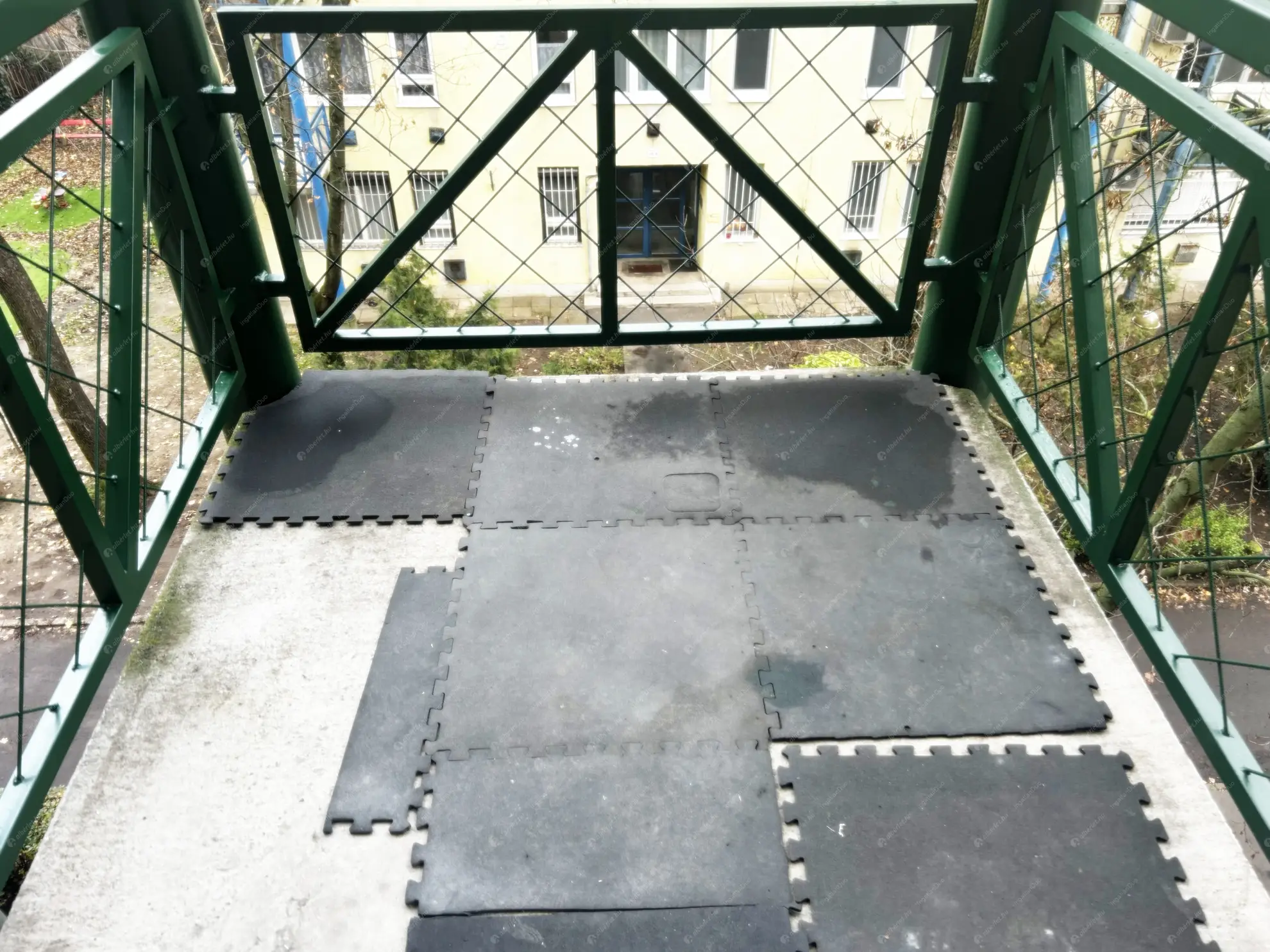 Kiadó albérlet 220000 Ft/hó áron: Budapest, XVI. kerület  Koronafürt utca. Mérete: 51 nm, 1 szobás | Alberlet.hu - 6599653