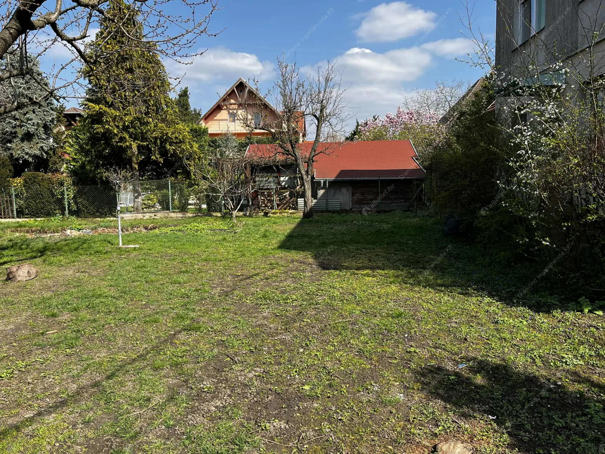 Kiadó albérlet 399000 Ft/hó áron: Budapest, XVI. kerület  Kossuth Lajos utca. Mérete: 90 nm, 4 szobás | Alberlet.hu - 6592737