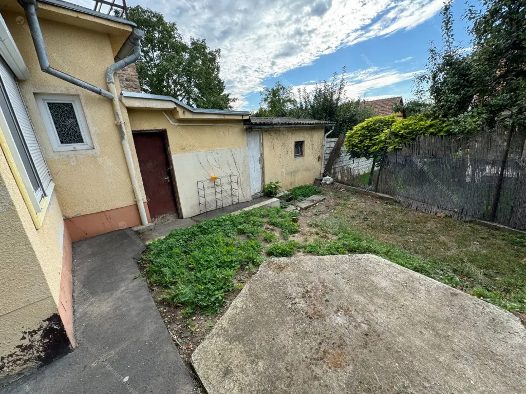 Kiadó albérlet 476000 Ft/hó áron: Budapest, XVI. kerület  Lapos köz. Mérete: 166 nm, 5 szobás | Alberlet.hu - 6697976