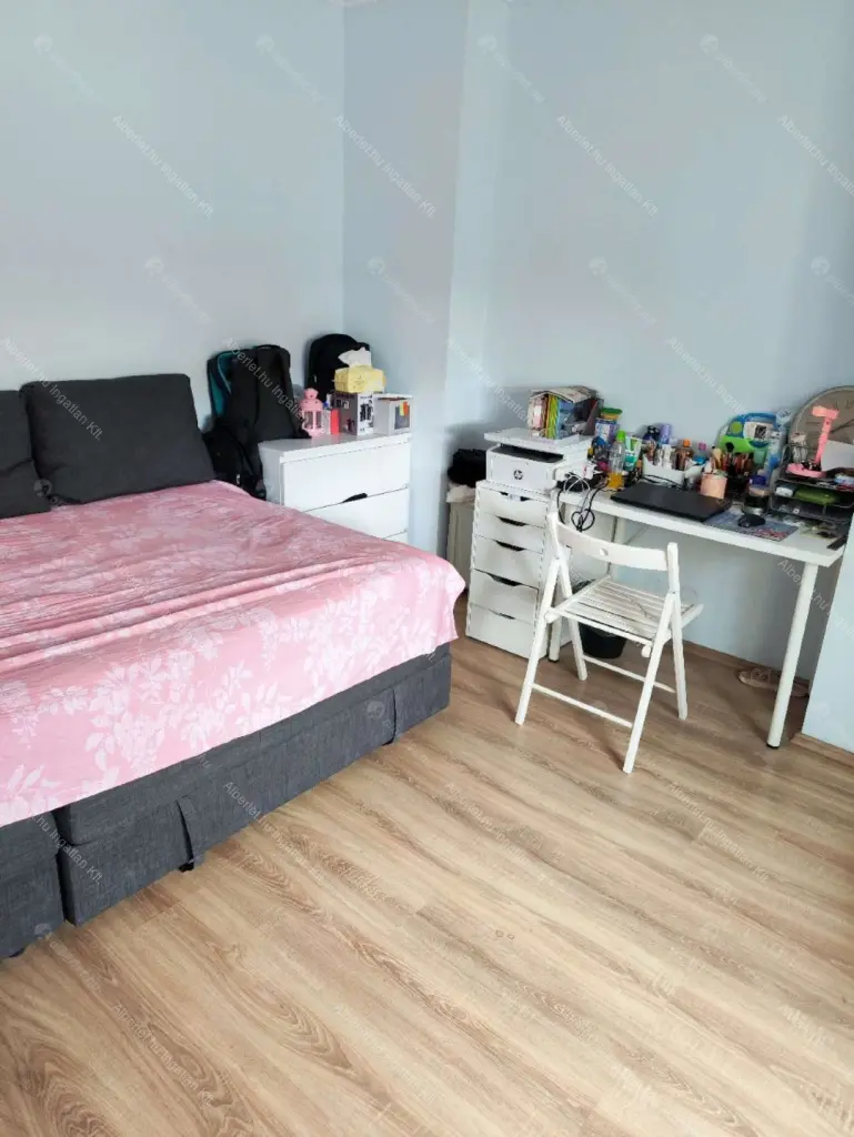 Kiadó albérlet 476000 Ft/hó áron: Budapest, XVI. kerület  Lapos köz. Mérete: 166 nm, 5 szobás | Alberlet.hu - 6697988