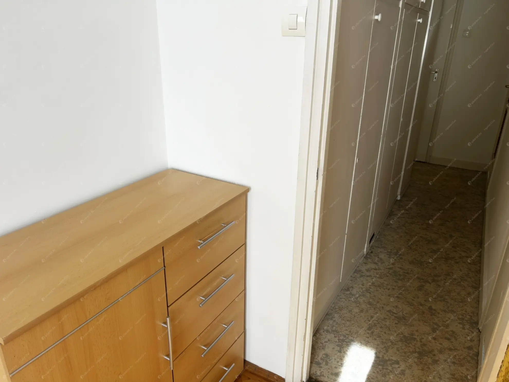 Kiadó albérlet 200000 Ft/hó áron: Budapest, XVI. kerület  Margit utca. Mérete: 55 nm, 1 szobás | Alberlet.hu - 6568566