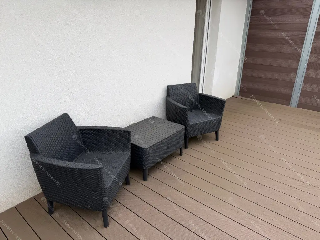 Kiadó albérlet 280000 Ft/hó áron: Budapest, XVI. kerület  Nyitra utca. Mérete: 46 nm, 2 szobás | Alberlet.hu - 6688514