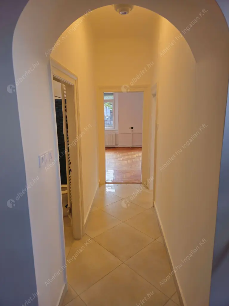 Kiadó albérlet 350000 Ft/hó áron: Budapest, XVI. kerület  Õrmester utca. Mérete: 94 nm, 2 szobás | Alberlet.hu - 6604435