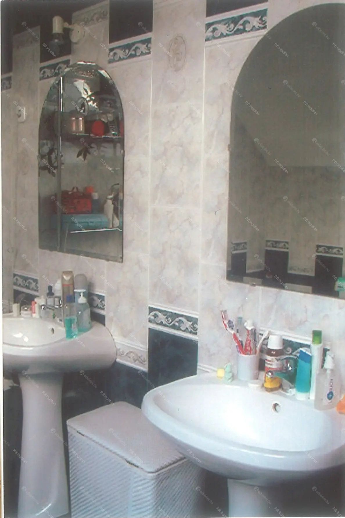 Kiadó albérlet 550000 Ft/hó áron: Budapest, XVI. kerület  Õrvezető utca. Mérete: 220 nm, 5 szobás | Alberlet.hu - 6683234