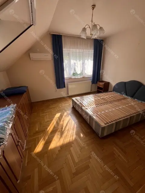 Kiadó albérlet 650000 Ft/hó áron: Budapest, XVI. kerület  Petőfi utca. Mérete: 160 nm, 4 szobás | Alberlet.hu - 6795761