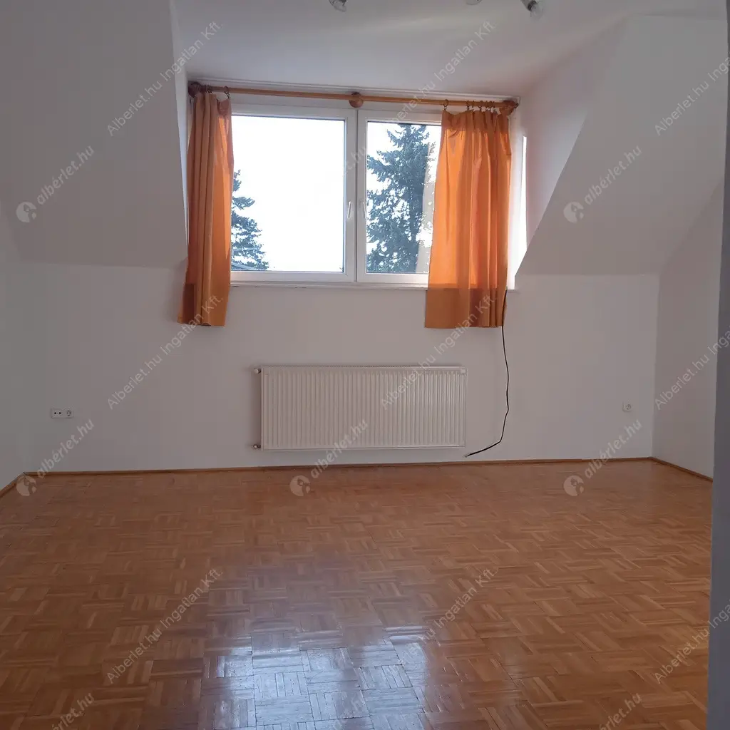 Kiadó albérlet 240000 Ft/hó áron: Budapest, XVI. kerület  Rákosi út. Mérete: 67 nm, 3 szobás | Alberlet.hu - 6618834