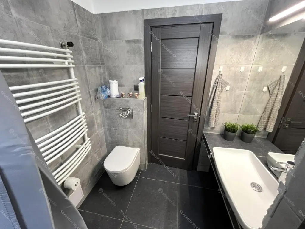 Kiadó albérlet 550000 Ft/hó áron: Budapest, XVI. kerület  Rendelő utca. Mérete: 130 nm, 2 szobás | Alberlet.hu - 6683549