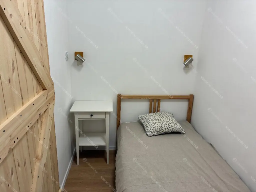 Kiadó albérlet 170000 Ft/hó áron: Budapest, XVI. kerület  Sóderos utca. Mérete: 20 nm, 1 szobás | Alberlet.hu - 6672010