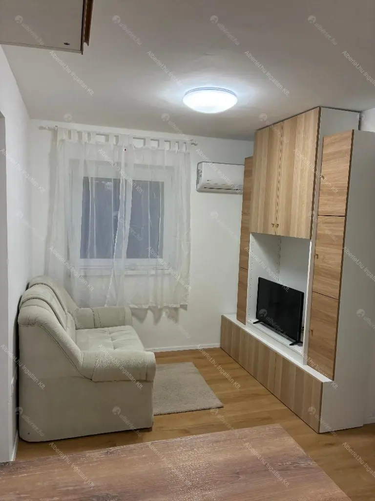 Kiadó albérlet 170000 Ft/hó áron: Budapest, XVI. kerület  Sóderos utca. Mérete: 20 nm, 1 szobás | Alberlet.hu - 6672012