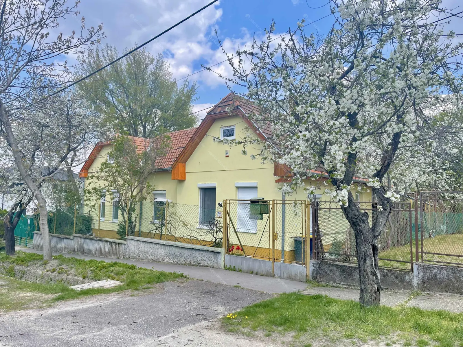 Kiadó albérlet 190000 Ft/hó áron: Budapest, XVI. kerület  Szérű utca. Mérete: 43 nm, 1 szobás | Alberlet.hu - 6653945