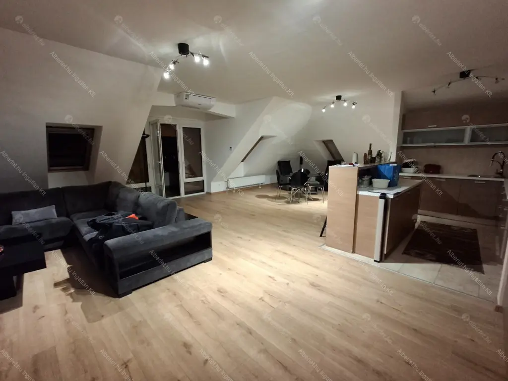 Kiadó albérlet 500000 Ft/hó áron: Budapest, XVI. kerület  Vágás utca. Mérete: 125 nm, 4 szobás | Alberlet.hu - 6650892