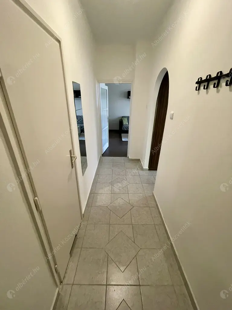 Kiadó albérlet 175000 Ft/hó áron: Budapest, XVI. kerület  Védő utca. Mérete: 39 nm, 1 szobás | Alberlet.hu - 5549668