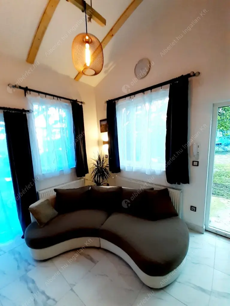 Kiadó albérlet 420000 Ft/hó áron: Budapest, XVI. kerület  Vidám vásár utca. Mérete: 80 nm, 4 szobás | Alberlet.hu - 6638515
