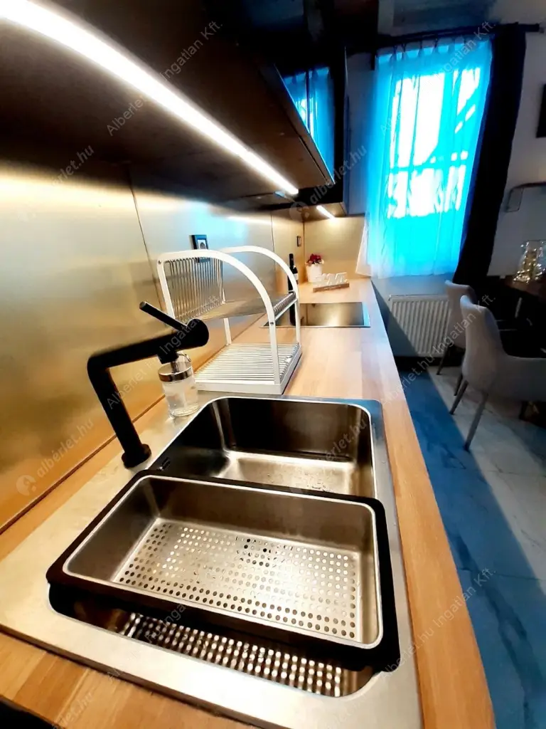 Kiadó albérlet 420000 Ft/hó áron: Budapest, XVI. kerület  Vidám vásár utca. Mérete: 80 nm, 4 szobás | Alberlet.hu - 6638521