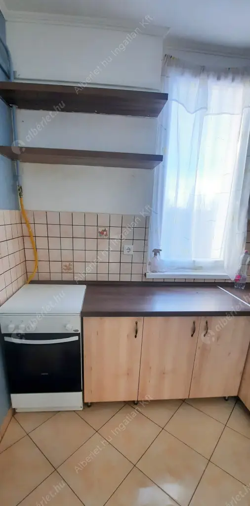 Kiadó albérlet 150000 Ft/hó áron: Budapest, XVI. kerület  Vívó utca. Mérete: 34 nm, 1 szobás | Alberlet.hu - 6624697