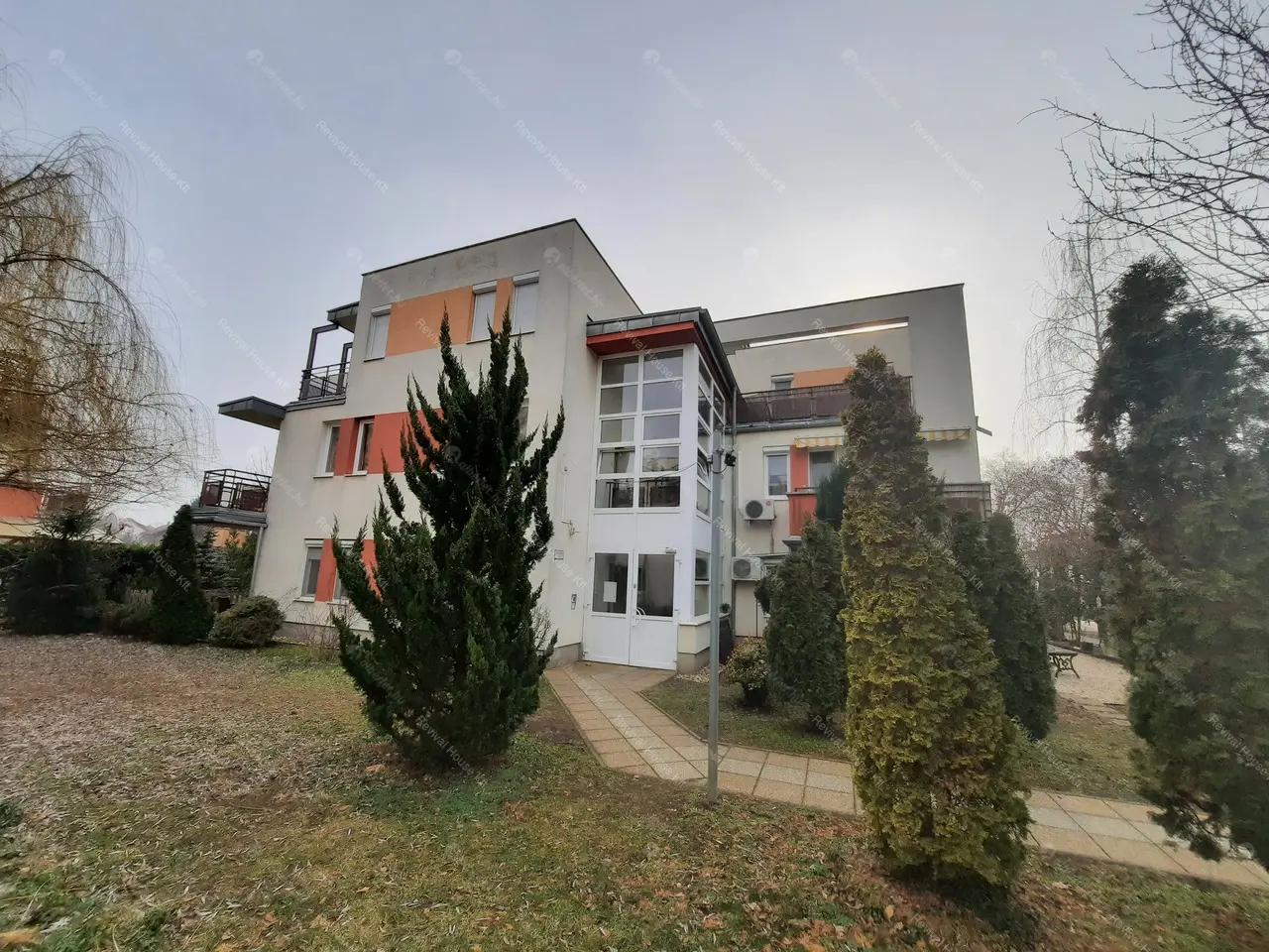 Kiadó albérlet 360000 Ft/hó áron: Budapest, XVII. kerület  515. utca. Mérete: 80 nm, 3 szobás | Alberlet.hu - 5237673