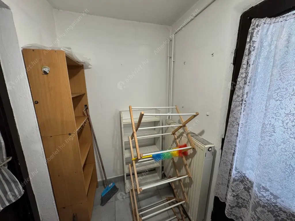 Kiadó albérlet 140000 Ft/hó áron: Budapest, XVII. kerület  Cséplő utca. Mérete: 35 nm, 1 szobás | Alberlet.hu - 6583919