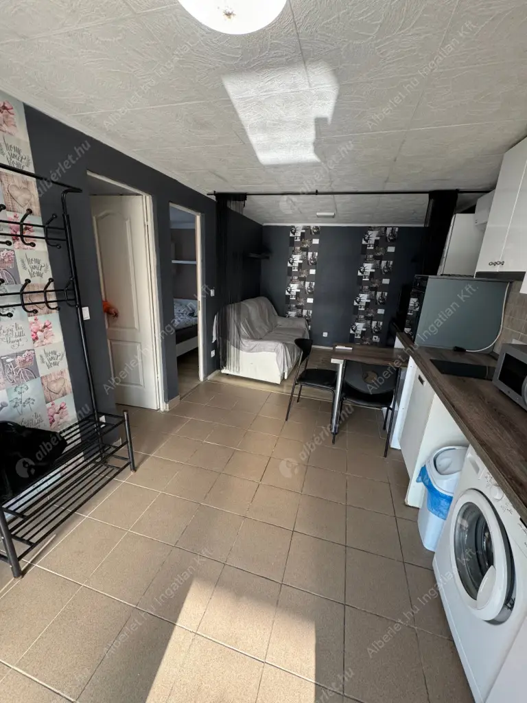 Kiadó albérlet 200000 Ft/hó áron: Budapest, XVII. kerület  Csokonai utca. Mérete: 30 nm, 1 szobás | Alberlet.hu - 6577286