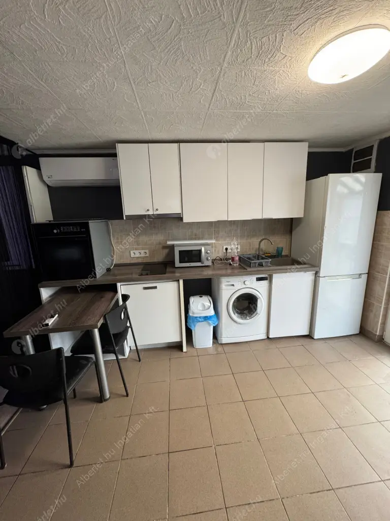 Kiadó albérlet 200000 Ft/hó áron: Budapest, XVII. kerület  Csokonai utca. Mérete: 30 nm, 1 szobás | Alberlet.hu - 6577290