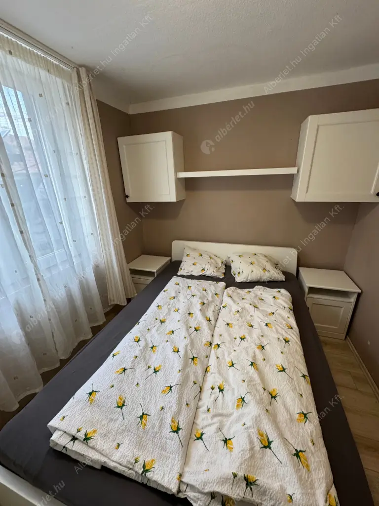 Kiadó albérlet 200000 Ft/hó áron: Budapest, XVII. kerület  Csokonai utca. Mérete: 30 nm, 1 szobás | Alberlet.hu - 6577297