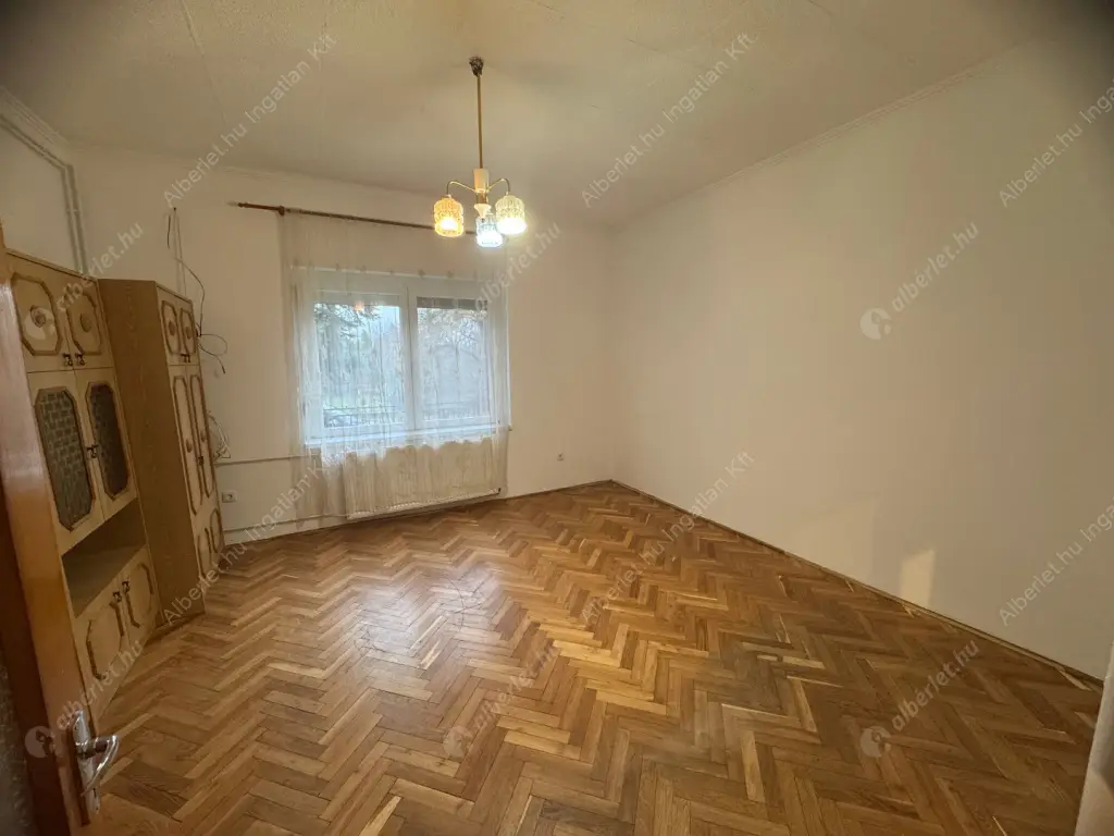 Kiadó albérlet 250000 Ft/hó áron: Budapest, XVII. kerület  Ecsedháza utca. Mérete: 100 nm, 3 szobás | Alberlet.hu - 6598838