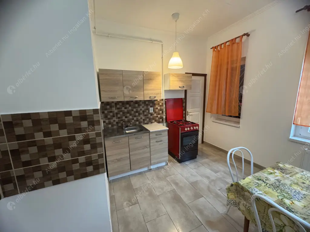 Kiadó albérlet 250000 Ft/hó áron: Budapest, XVII. kerület  Ecsedháza utca. Mérete: 100 nm, 3 szobás | Alberlet.hu - 6623257