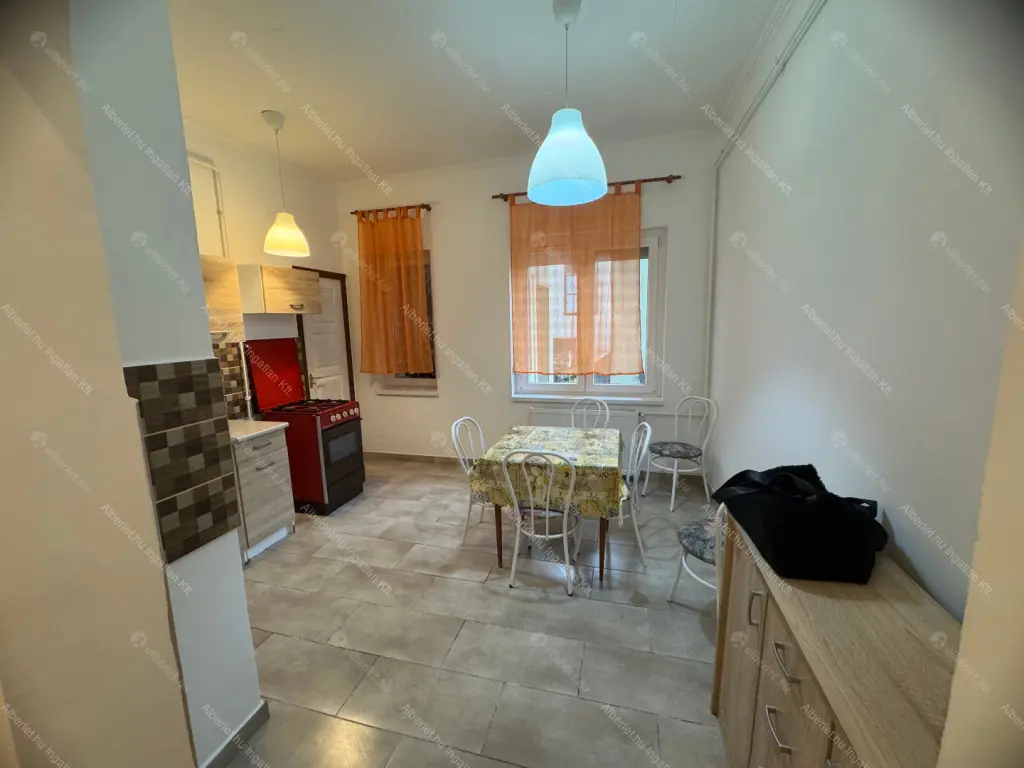 Kiadó albérlet 250000 Ft/hó áron: Budapest, XVII. kerület  Ecsedháza utca. Mérete: 100 nm, 3 szobás | Alberlet.hu - 6657054