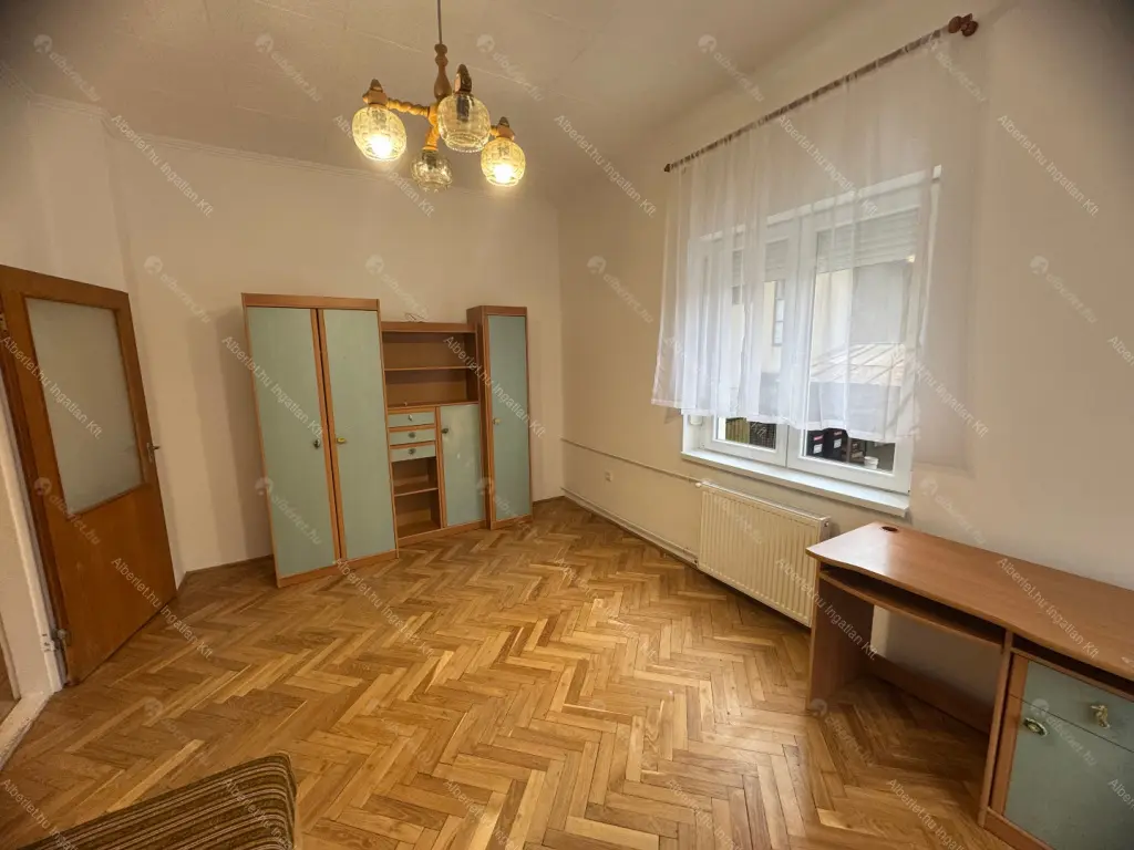 Kiadó albérlet 250000 Ft/hó áron: Budapest, XVII. kerület  Ecsedháza utca. Mérete: 100 nm, 3 szobás | Alberlet.hu - 6657057