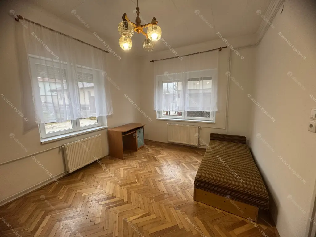 Kiadó albérlet 250000 Ft/hó áron: Budapest, XVII. kerület  Ecsedháza utca. Mérete: 100 nm, 3 szobás | Alberlet.hu - 6657059