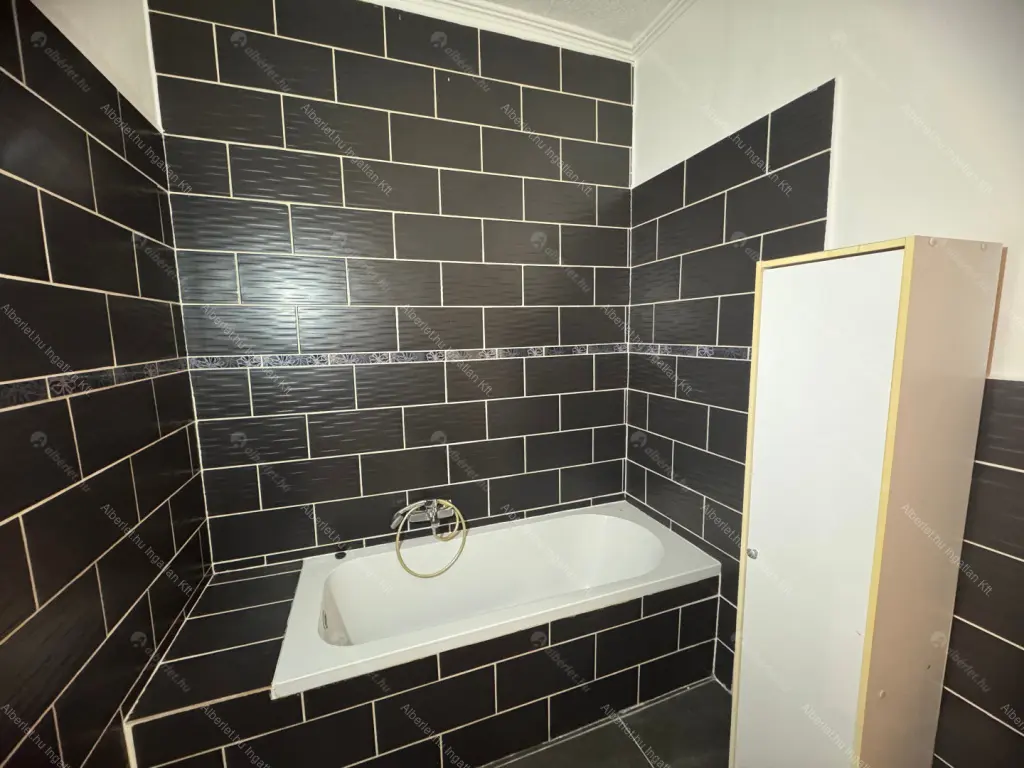 Kiadó albérlet 250000 Ft/hó áron: Budapest, XVII. kerület  Ecsedháza utca. Mérete: 100 nm, 3 szobás | Alberlet.hu - 6657071