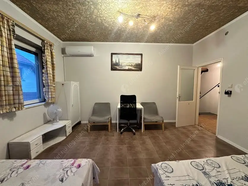 Kiadó albérlet 390000 Ft/hó áron: Budapest, XVII. kerület  Kálnok utca. Mérete: 200 nm, 4 szobás | Alberlet.hu - 6578328