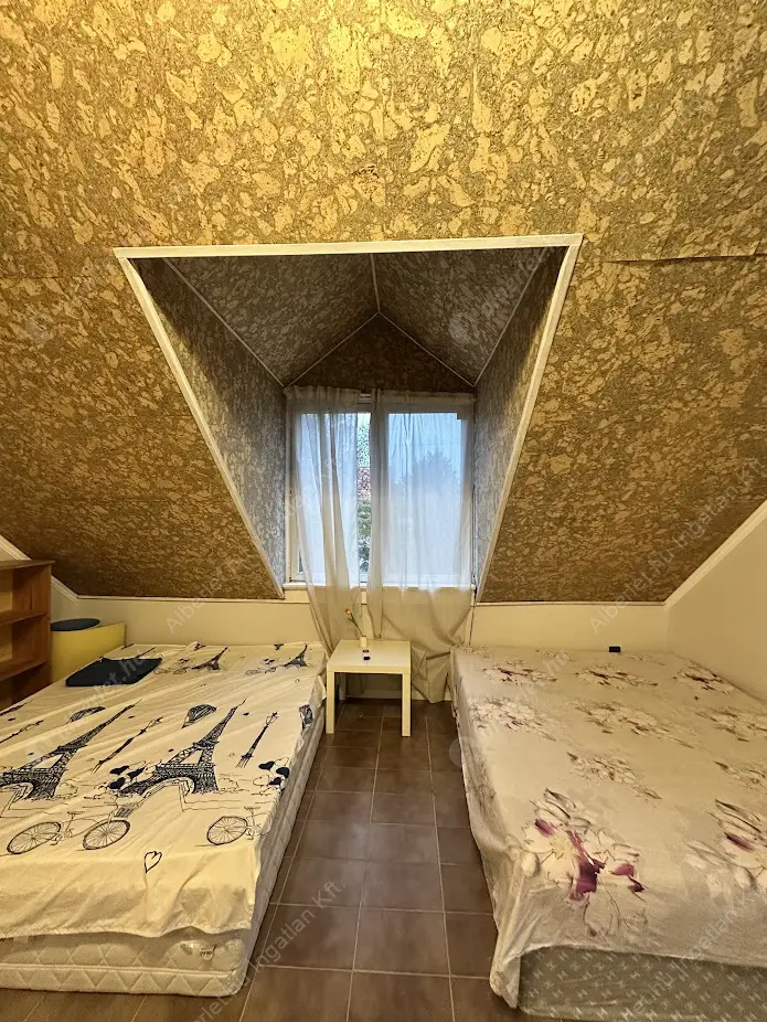 Kiadó albérlet 390000 Ft/hó áron: Budapest, XVII. kerület  Kálnok utca. Mérete: 200 nm, 4 szobás | Alberlet.hu - 6578335