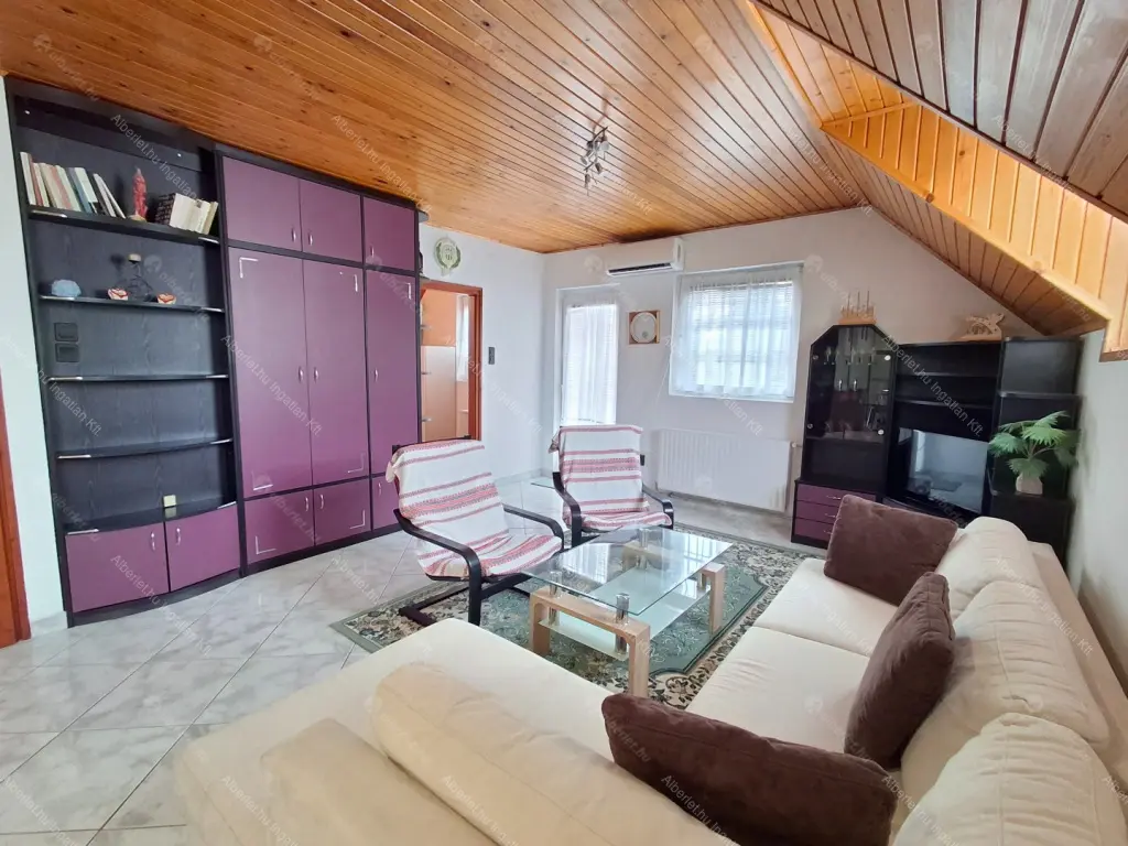 Kiadó albérlet 270000 Ft/hó áron: Budapest, XVII. kerület  Keszeg utca. Mérete: 80 nm, 3 szobás | Alberlet.hu - 6658047