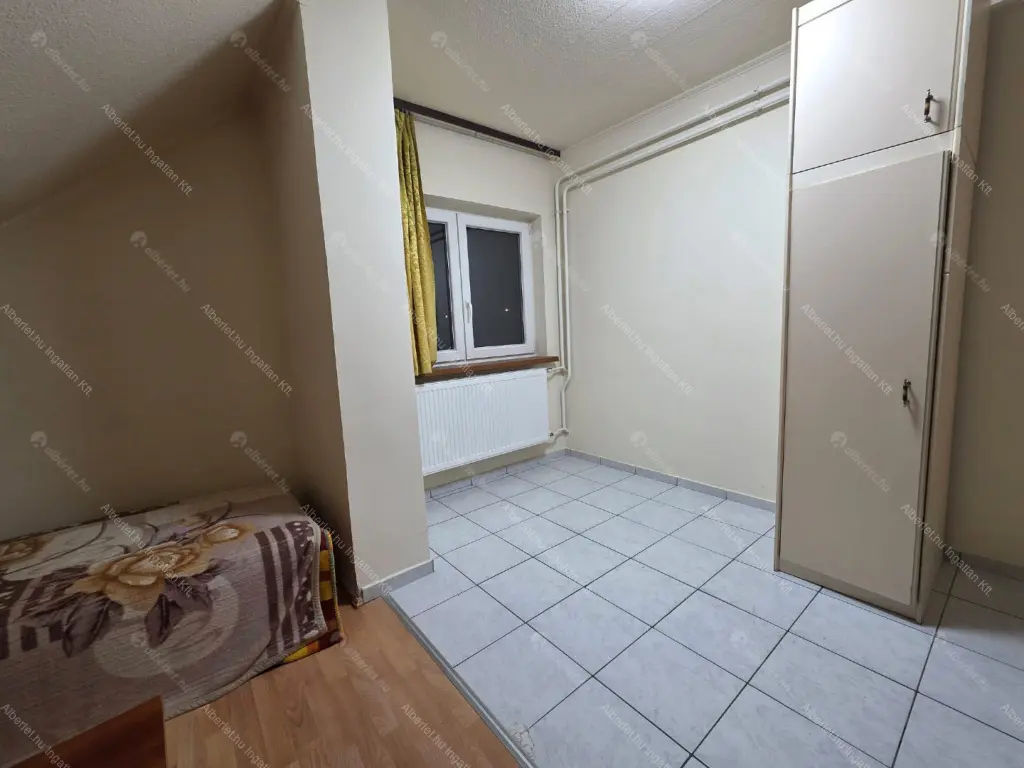 Kiadó albérlet 260000 Ft/hó áron: Budapest, XVII. kerület  Lajosház utca. Mérete: 100 nm, 3 szobás | Alberlet.hu - 6649535